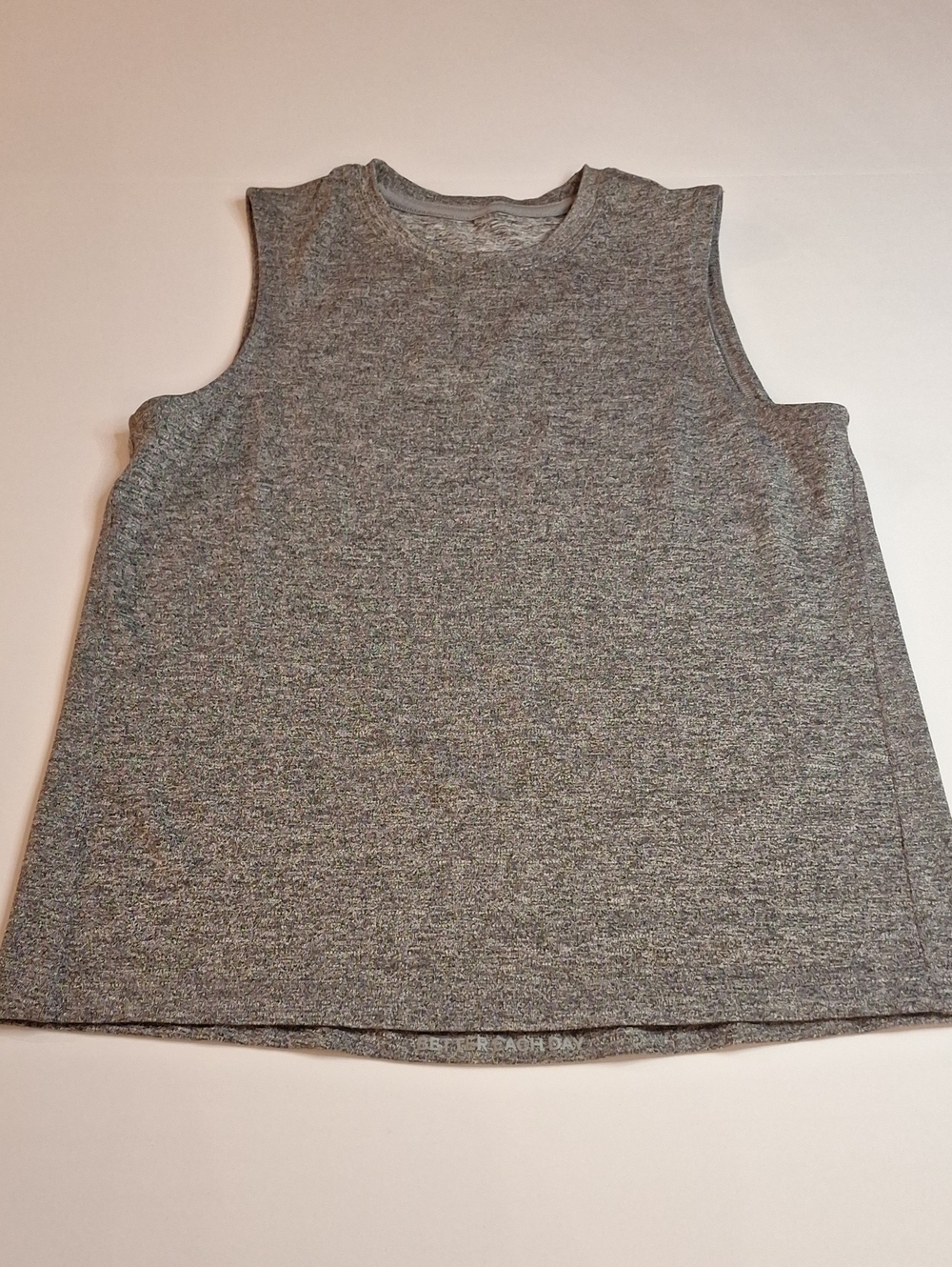 #1421 Lululemon Sleeveless T Approximate size 4